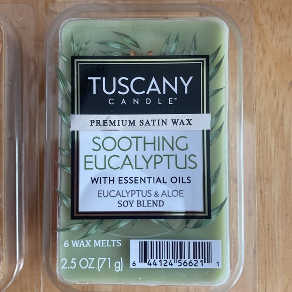 Tuscany set of 3 wax melts with Ess oils. Each is 2.5 oz & has 6 cubes. NWT. - Picture 5 of 5